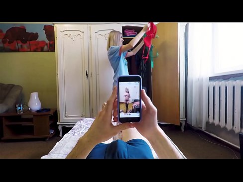 ❤️ Xwişka bavê xwe berî ku dê bê malê birayê xwe kir ❤ Vîdyoya porno li me