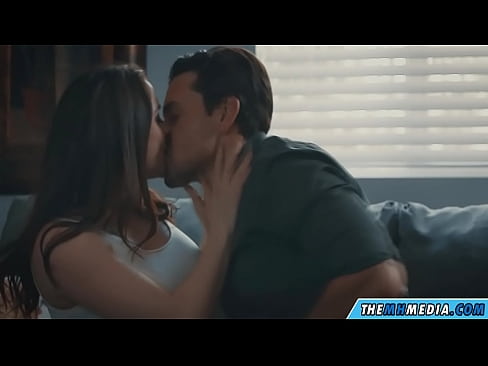❤️ Cinsê romantîk bi diya xwe ya baş ❤ Vîdyoya porno li me